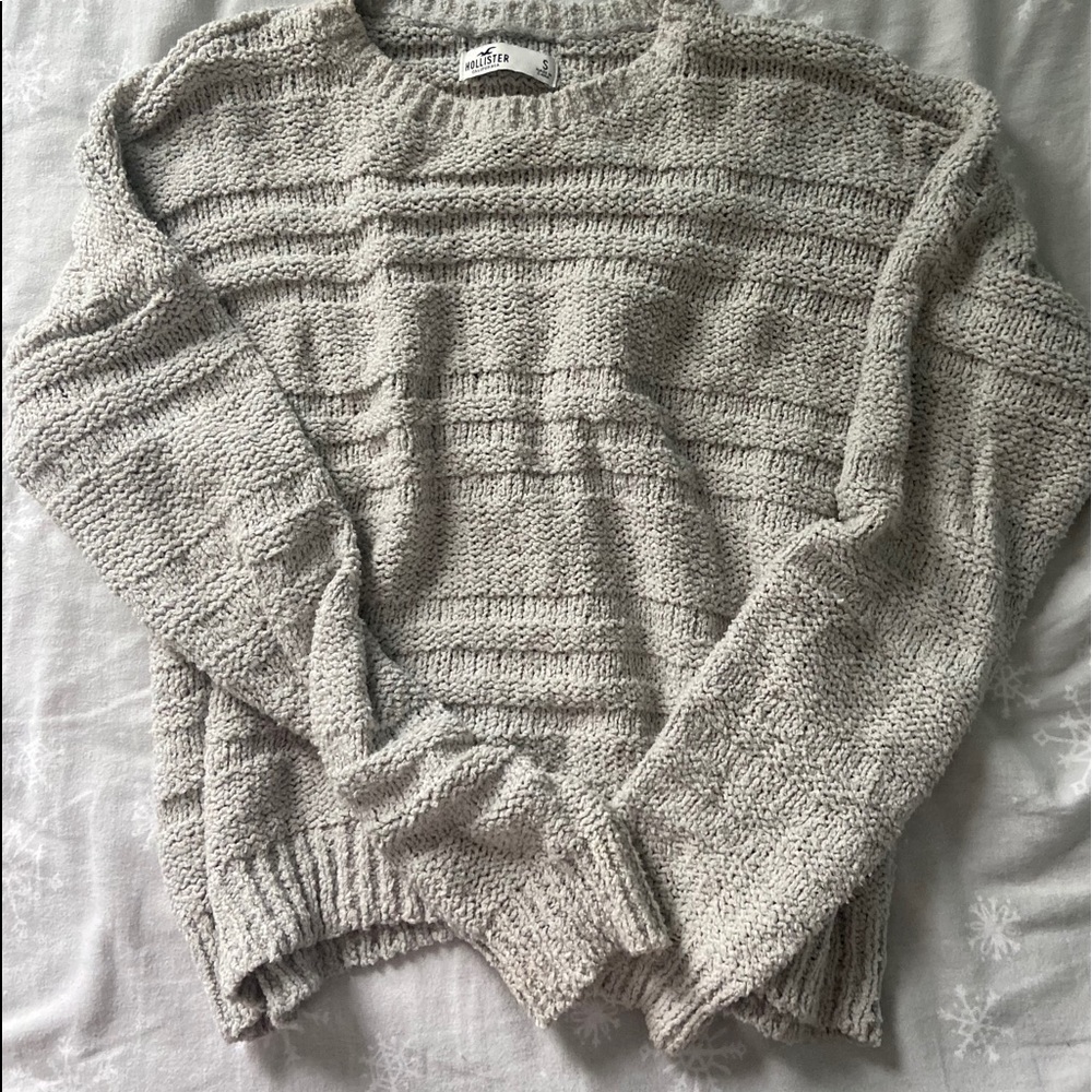 grey sweater